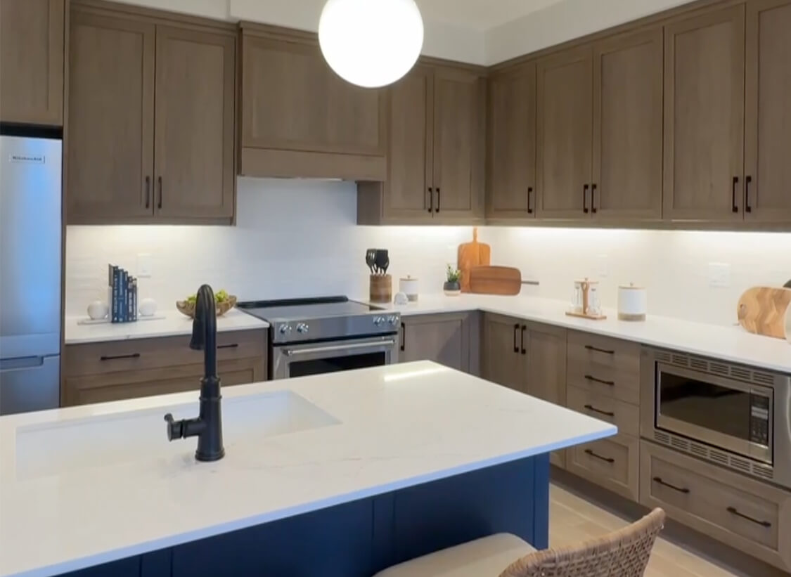 Lindsay Heights Showhome Tour - Hemlock, 36’ detached