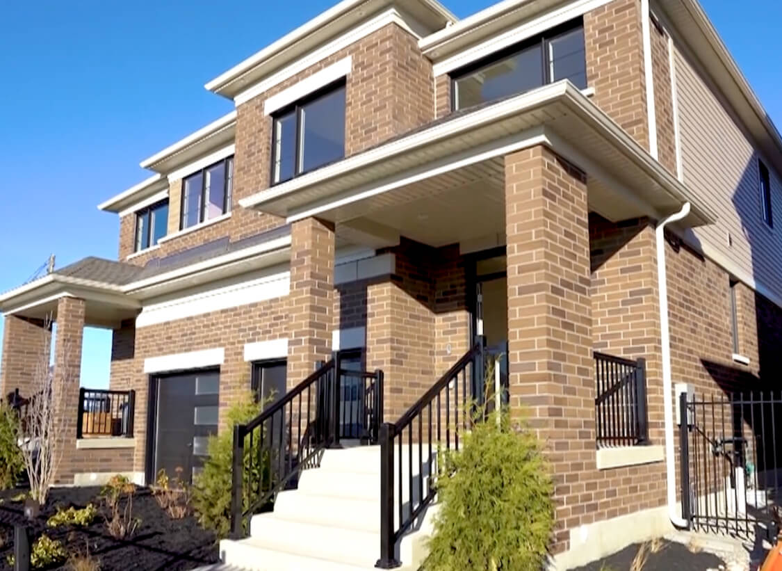 Lindsay Heights Showhome Tour - Yarrow, Semi-detached (Elev. B1)